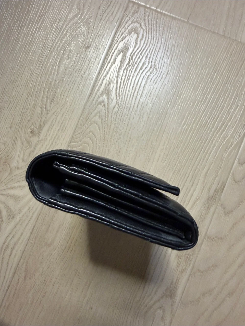 Gucci Black Chevron Leather Wallet with Gold GG